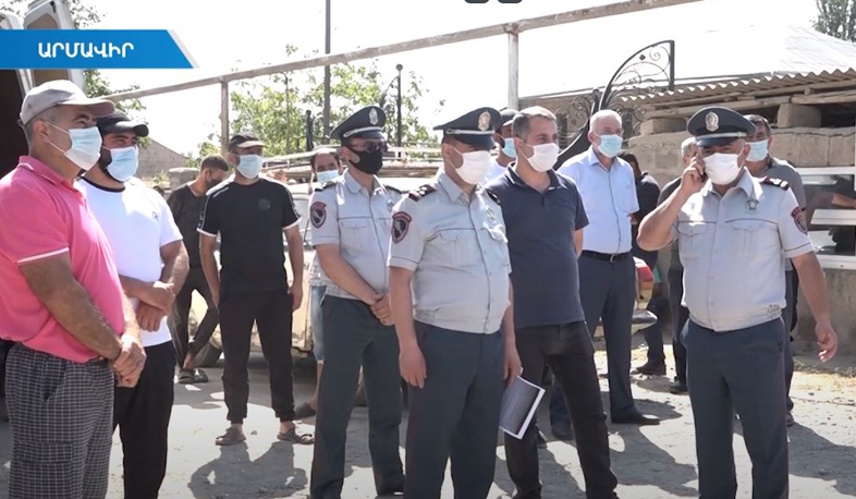 Եղեգնուտում գյուղացիները պայքարում են 34 տարվա գյուղապետի վերադարձի դեմ