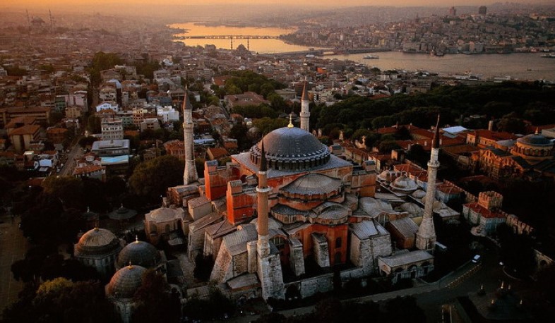 Ավելի ճիշտ կլինի Սուրբ Սոֆիան վերադարձնել ուղղափառ եկեղեցուն, ոչ թե մզկիթի վերածել. տեր Մուշեղ եպիսկոպոս Բաբայան