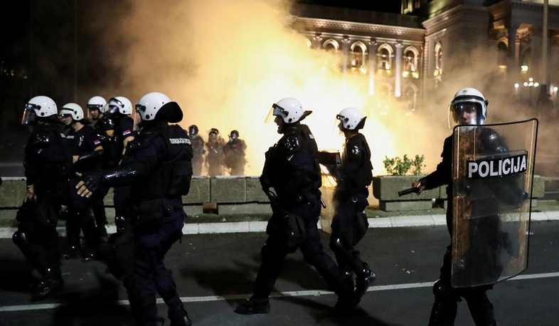 Սերբիայում համավարակով պայմանավորված բողոքի ցույցերը չեն դադարում