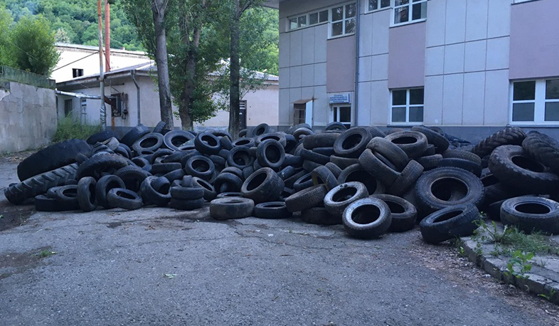 Անվադողերի հավաքագրում՝ առաջնագիծ ուղարկելու նպատակով