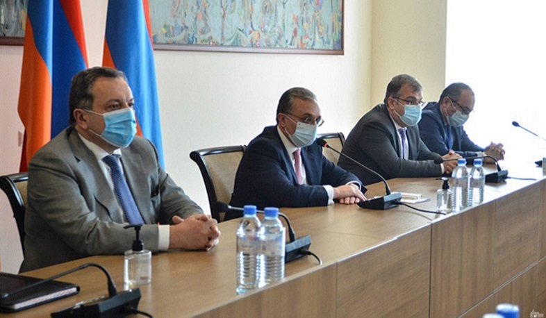 The RA Foreign Minister briefed the ambassadors accredited to Armenia on the border situation