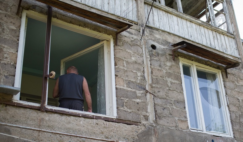 Առաջնահերթ վերականգնում ենք այն տները, որոնք երկար նախագծային աշխատանքներ չեն պահանջում․ Չոբանյան