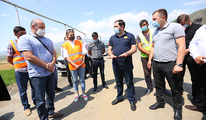 Սուրեն Պապիկյանը հետևել է  ճանապարհաշինական աշխատանքների ընթացքին