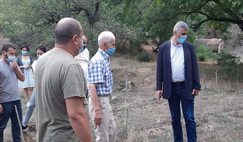 9000 ծառ՝ Մթնաձորում, 2 մարզահրապարակ՝ Կապանում. Ջիլավյանի այցը Սյունիք շարունակվում է