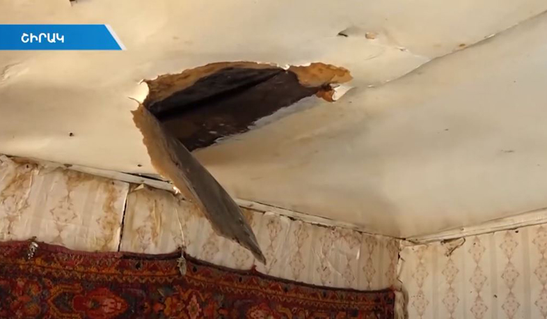 Գյումրիում հորդառատ անձրևից այս անգամ տուժել են հատկապես տնակային ավաններն ու վթարային շենքերը