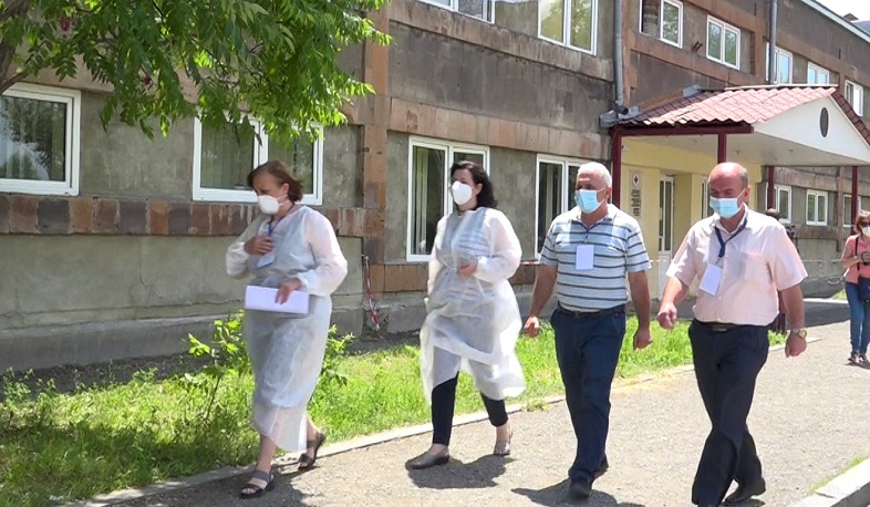 ԱԱՏՄ-ն դիտարկում է անվտանգության կանոնները բժշկական հիմնարկներում