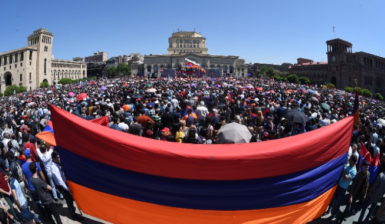 Armenia is a democratic country, according to 85% of respondents