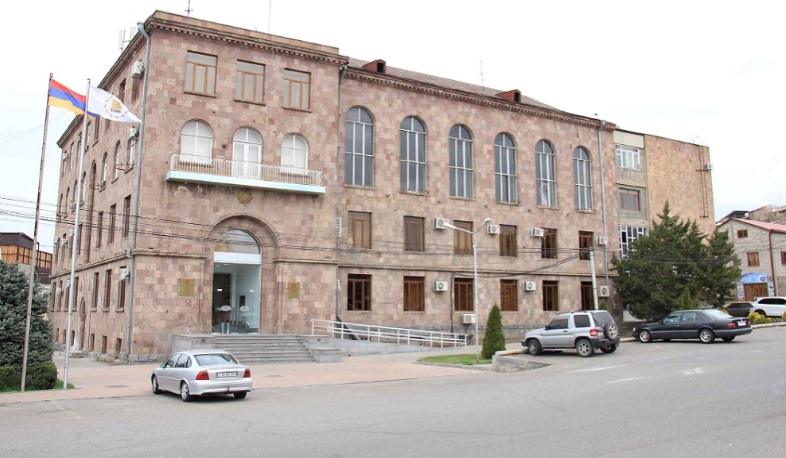 Կաշառք վերցնելիս բերման են ենթարկվել Էրեբունու թաղապետարանի աշխատակիցներ