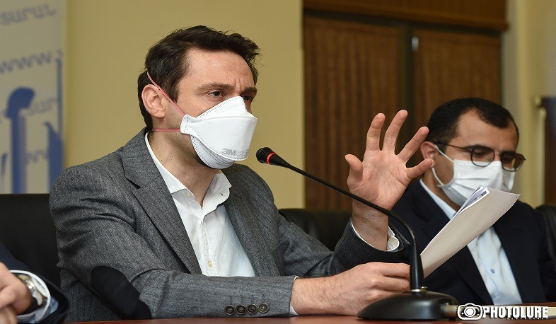 Մաշտոցի պուրակում շինաշխատանքները դադարեցված են. կարող է շինթույլտվության չեղարկում լինել. քաղաքապետ