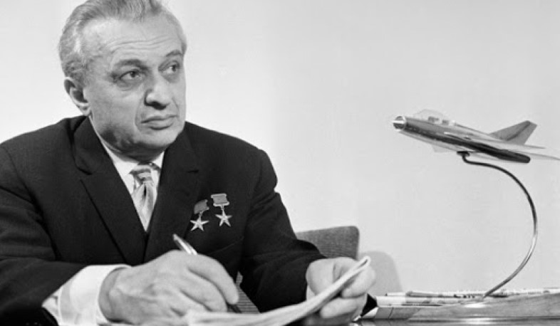 ՄԻԳ օդանավերի ստեղծողը. օգոստոսի 5-ը Արտեմ Միկոյանի ծննդյան օրն է