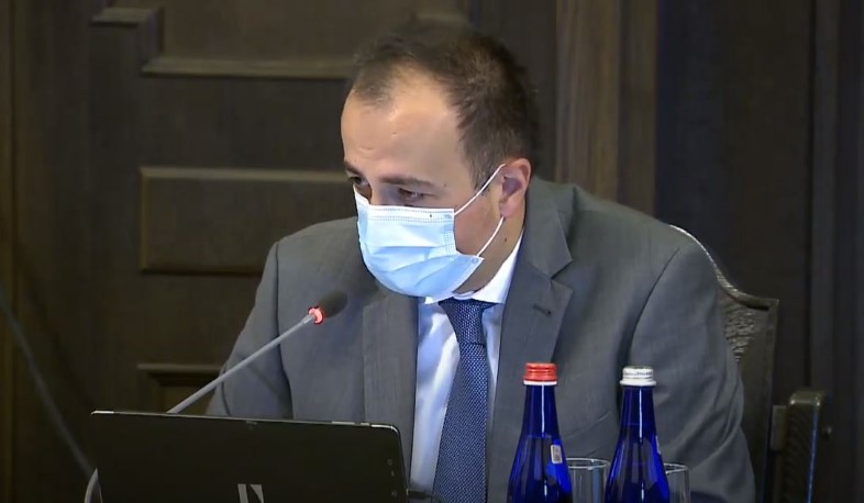 Պետք է այնպես անենք, որ կորոնավիրուսի դեպքերը չգերազանցեն թեստավորվածների 10 տոկոսը. Թորոսյան