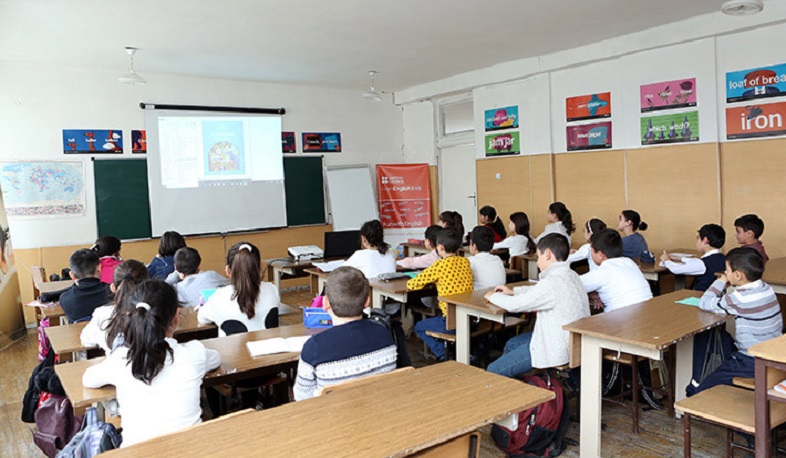 Դպրոցներն անցնում են էլեկտրոնային փաստաթղթաշրջանառության