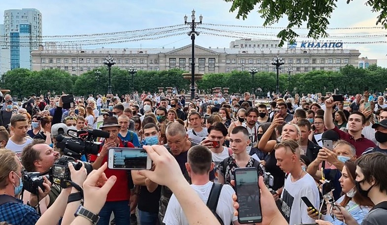 Խաբարովսկում նահանգապետի ձերբակալության դեմ զանգվածային ցույցերը շարունակվում են