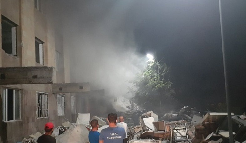 «Միքայելյան վիրաբուժության ինստիտուտի» հարակից տարածքում բռնկված հրդեհը մարվել է