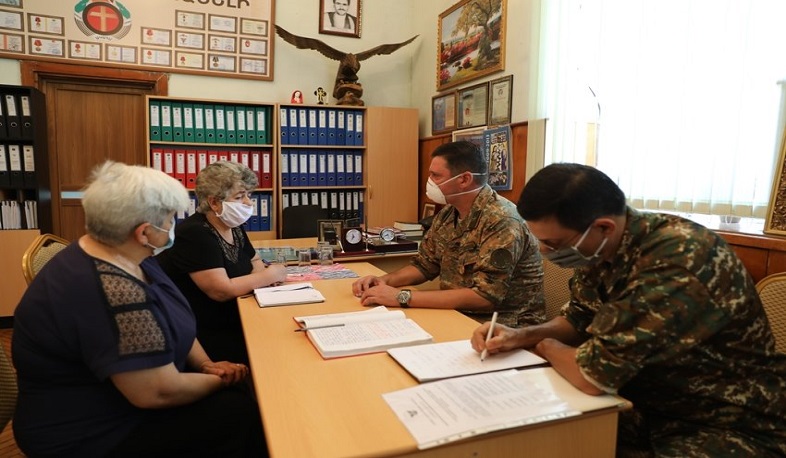 Ջալալ Հարությունյանն այցելել է անհայտ կորած ազատամարտիկների հարազատների միություն