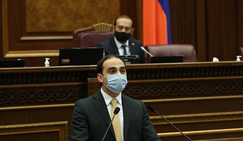 Ավինյանը՝ ցամաքային սահմանները բացելու և օդային հաղորդակցությունը վերականգնելու մասին