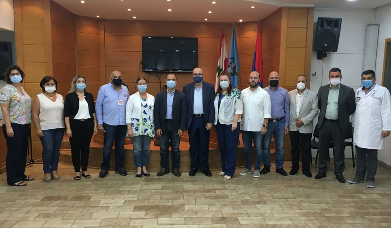 Սինանյանը Լիբանանում այցելել է համայնքային կազմակերպություններ