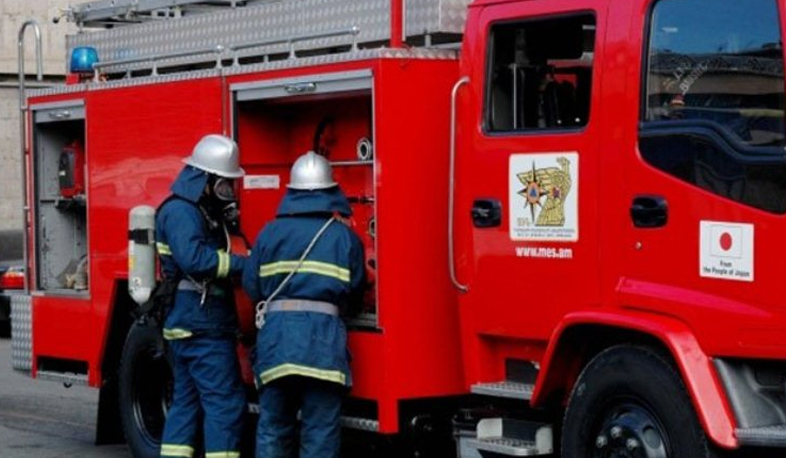 Եղվարդում այրվել է տներից մեկի հարակից պահեստը