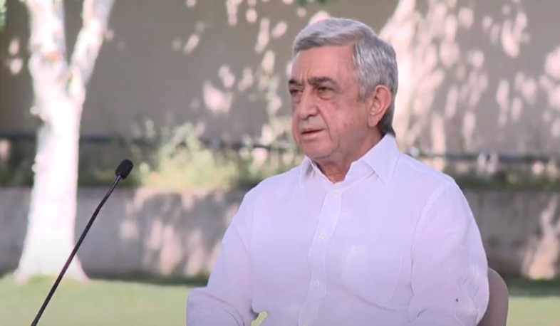 Սերժ Սարգսյանը ներկայացրել է Ապրիլյան քննիչ հանձնաժողովում իր ներածական խոսքը