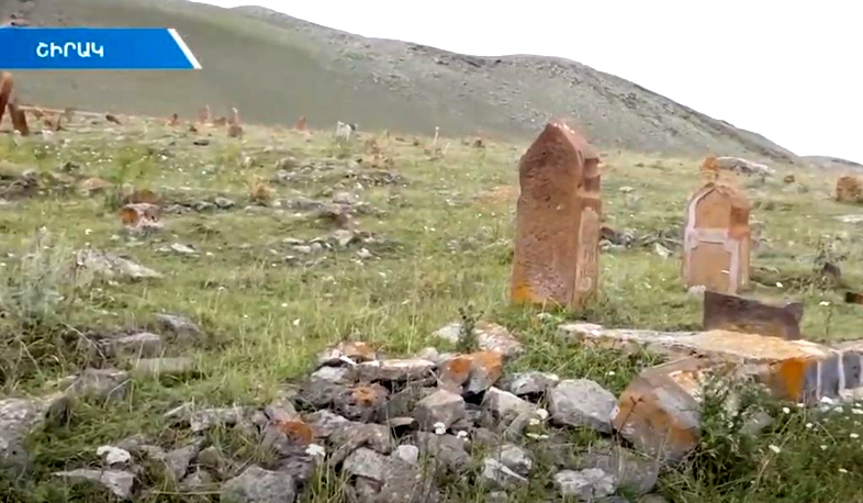 Հայաստանում ադրբեջանական գերեզմանները չեն պղծվում. Ադրբեջանում հակառակ պատկերն է