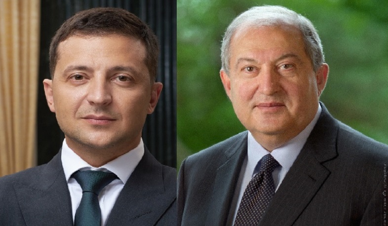President Armen Sargsyan congratulated the President of Ukraine on the country's National Holiday