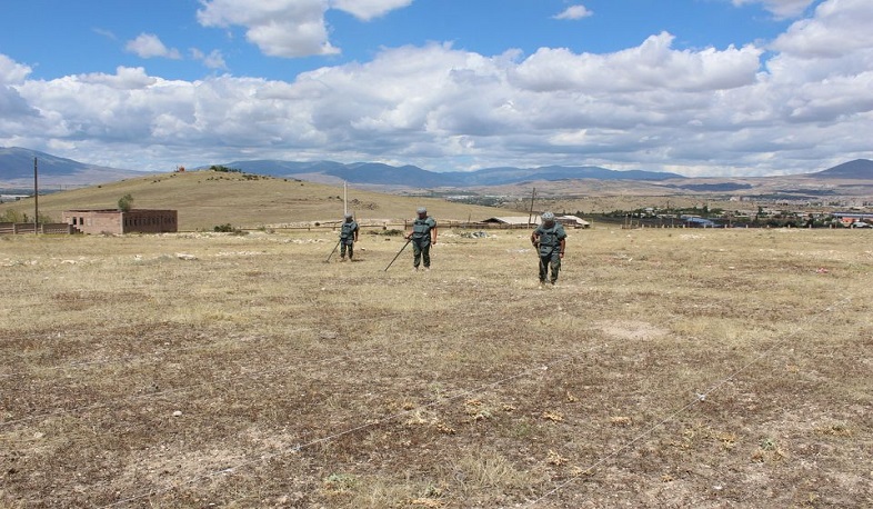 Բալահովտի նախկին ռազմական պահեստների տարածքում 7 միավոր չպայթած զինամթերք է հայտնաբերվել