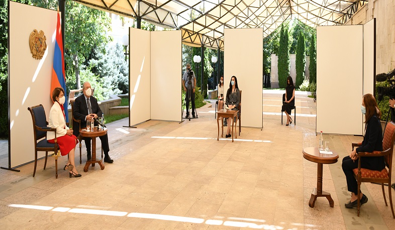 Նախագահը և Նունե Սարգսյանը հանդիպել են Հայաստանում ՅՈՒՆԻՍԵՖ-ի նորանշանակ ներկայացուցչի հետ