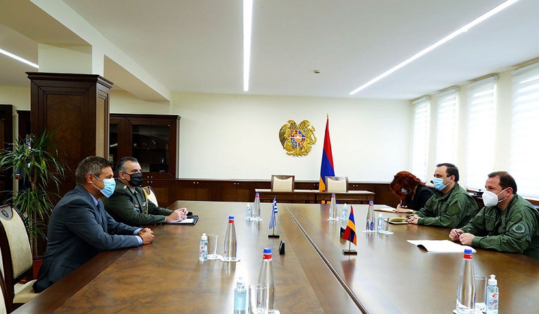 Դավիթ Տոնոյանն ու ՀՀ-ում Հունաստանի դեսպանն անդրադարձել են համատեղ միջոցառումների վերսկսմանը