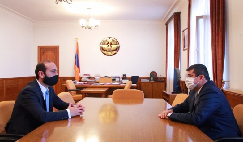 Արայիկ Հարությունյանն ընդունել է Արարատ Միրզոյանին