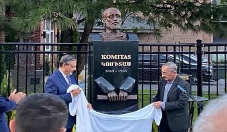 A statue of Komitas has been unveiled in Montreal