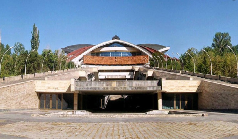 A statue of Karen Demirchyan will be erected in the territory of the Sports and Concert Complex