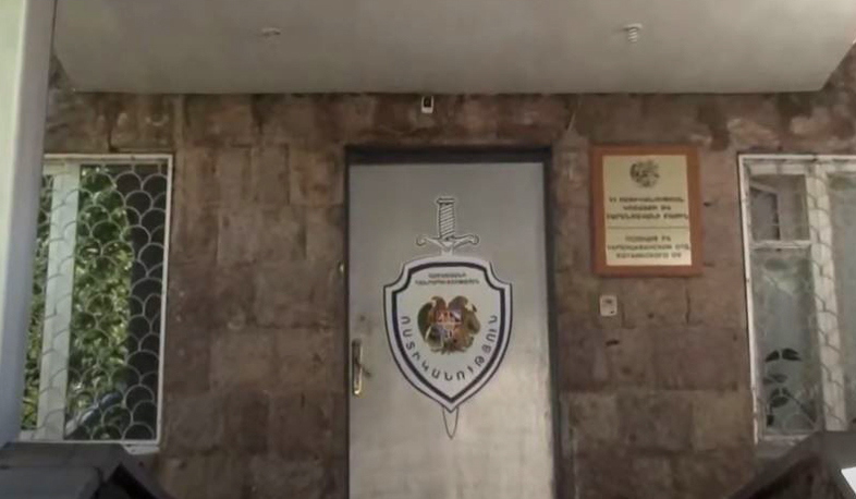 Խուզարկությամբ հայտնաբերվել են մարիխուանայի նմանվող զանգվածներ․ Չարենցավանի ոստիկանների բացահայտումը