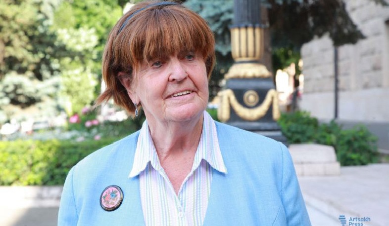 Ստալինի օրոք 95 տոկոսով հայաբնակ Արցախը հանձնվել է Ադրբեջանին. Քերոլայն Քոքս