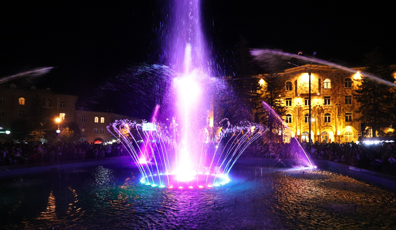 Վանաձորի Հայքի հրապարակը զարդարող շատրվանները վերագործարկվեցին