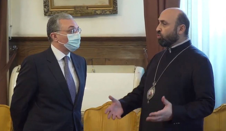 Զոհրաբ Մնացականյանն այցելել է Կահիրեի Սբ․ Գրիգոր Լուսավորիչ եկեղեցի