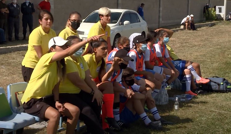 Մեկնարկել է կանանց ֆուտբոլի Հայաստանի առաջնությունը