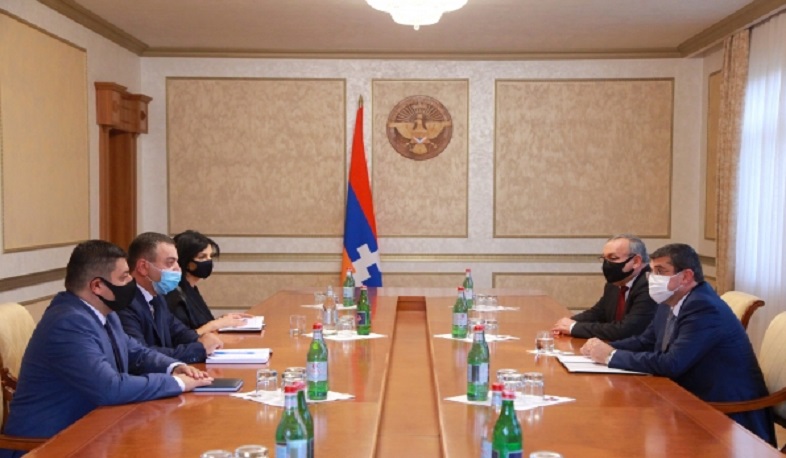 ԱՀ նախագահն ընդունել է ԱԺ «Արդարություն» խմբակցության պատգամավորներին