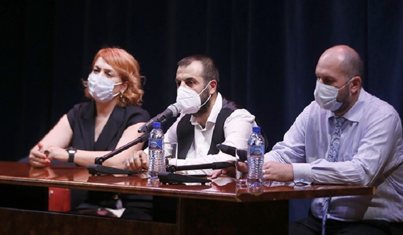 Երևանի փոխքաղաքապետը ներկայացրել է հանրակրթության վարչության նոր ղեկավարին