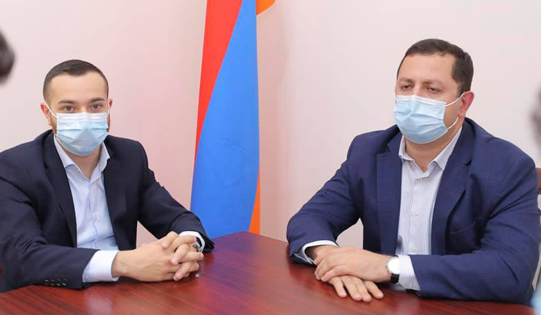 Մխիթար Հայրապետյանն ընդունել է Բյուրականի աստղադիտարանի նախկին աշխատակիցներին