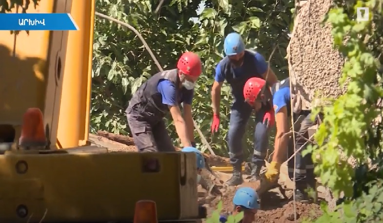 Ռայնիսի շենքի 12 ընտանիք առաջիկայում նոր բնակարան կունենա. կառավարության որոշումները