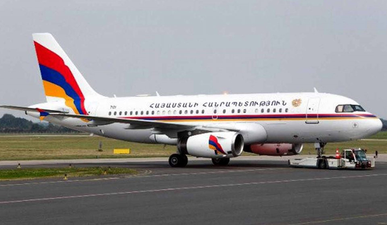 No $ 250,000 was spent on marking the Prime Minister's official plane. The information is false