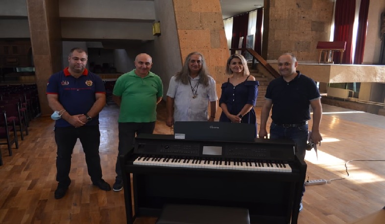 Կոմիտասի անվան կամերային երաժշտության տունը համալրվել է  կլավինովա գործիքով