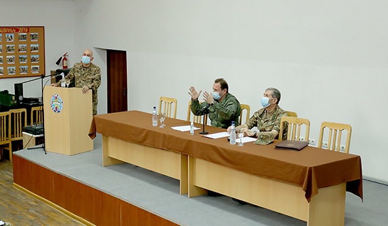 Դավիթ Տոնոյանն ու Օնիկ Գասպարյանը բարձր են գնահատել մասնագիտական հավաքների արդյունքները