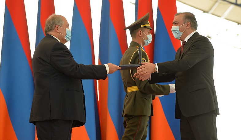 Մենք պետք է նայենք առաջ. նախագահը պետական պարգևներ է հանձնել Անկախության տոնի առթիվ