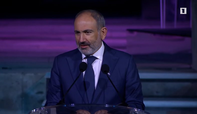 Փառաբանելով մեր ժամանակների հերոսներին՝ փառաբանում ենք մարդու, քաղաքացու ստեղծարար ներուժը. վարչապետ