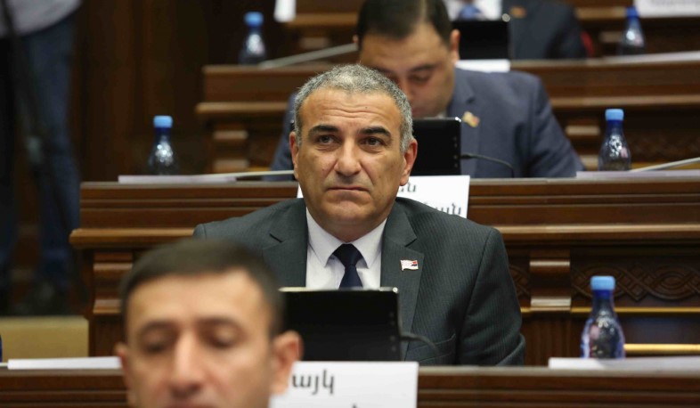 Խորհուրդ կտամ նախորդ ճգնաժամի թվերն ուսումնասիրել. Գևորգյանը՝ Էնֆիաջյանին