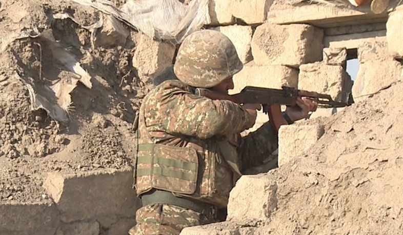 Արցախյան ռազմաճակատի ամբողջ երկարությամբ այս պահին հրետանային փոխհրաձգություն է. ՊՆ խոսնակ