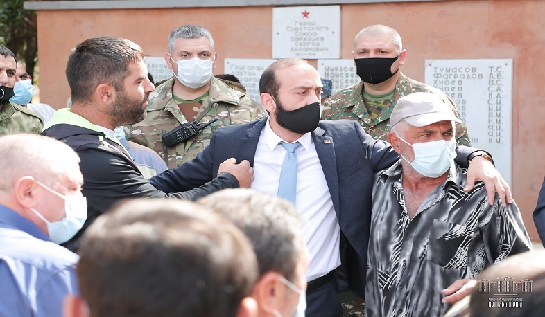 Փառք ազգային փոքրամասնությունների զինվորներին, ովքեր անզիջում կանգնած են հայրենիքի պաշտպանության դիրքերում․ ԱԺ նախագահ