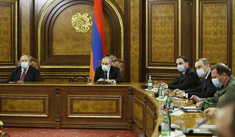 Во главе с Премьер-министром прошло внеочередное заседание Совета безопасности