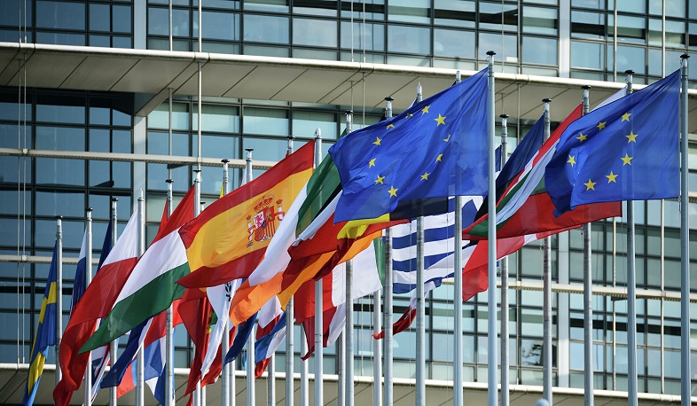 ԵՄ գագաթնաժողովը կոչ է անում դադարեցնել մարտերը Լեռնային Ղարաբաղում